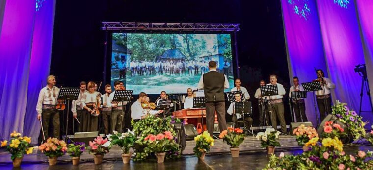 Gala Aniversară a Ansamblului Banatul – 150 de mii de spectatori în mediul online